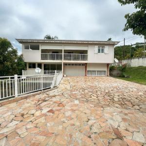 Vente Bureau DUCOS 97224