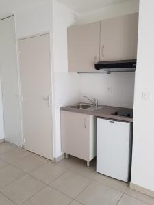 photo For rent Apartment CRAPONNE 69