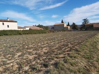 For sale Land ONGLES  04