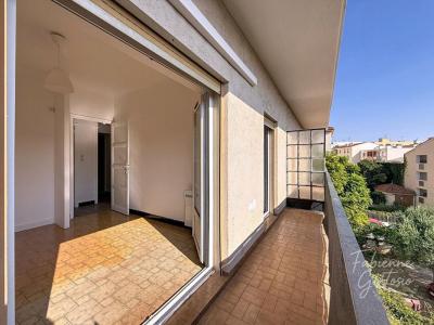Vente Appartement 3 pièces HYERES 83400