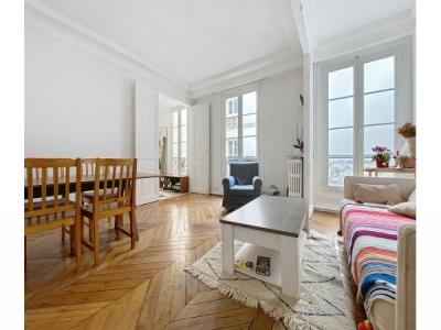 Location Appartement 4 pièces PARIS-9EME-ARRONDISSEMENT 75009