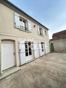 For sale House JAUX