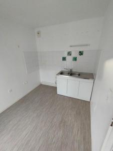 photo For rent Apartment CHARLEVILLE-MEZIERES 08