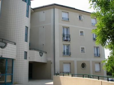 Location Appartement 3 pices CHATEAU-GONTIER 53200