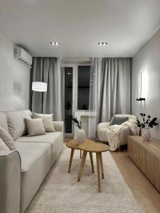 photo For rent Apartment LYON-6EME-ARRONDISSEMENT 69