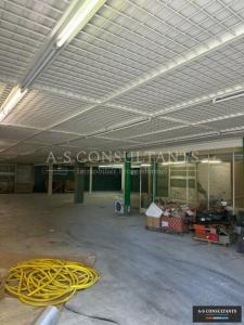 photo For rent Commerce ROMAGNIEU 38
