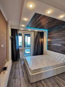 Location Appartement 2 pièces LYON-8EME-ARRONDISSEMENT 69008