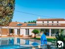 Prestigious house MUY 