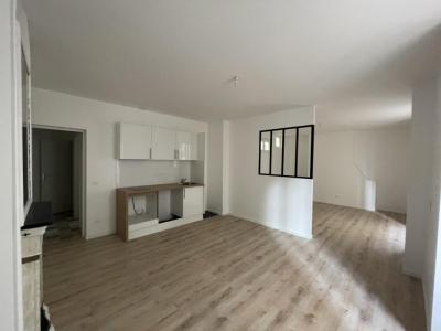 Location Appartement 2 pièces PARIS-17EME-ARRONDISSEMENT 75017