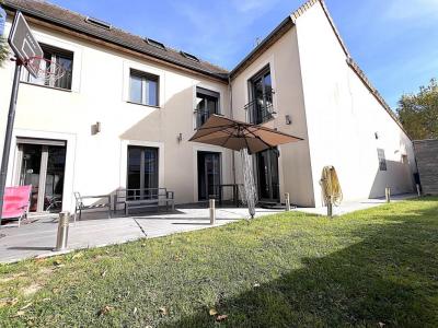 photo For sale House CLAYES-SOUS-BOIS 78