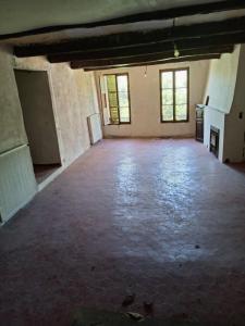 Vente Appartement 5 pièces MOUSTIERS-SAINTE-MARIE 04360