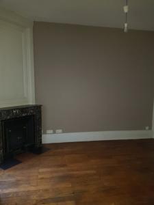 photo For rent Apartment LYON-7EME-ARRONDISSEMENT 69