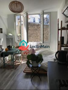 photo For rent Apartment PARIS-3EME-ARRONDISSEMENT 75