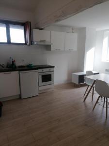 Location Appartement 2 pièces CRAPONNE 69290