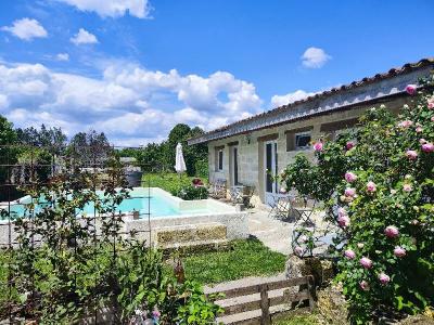 Location Maison 2 pièces SAINTE-TERRE 33350