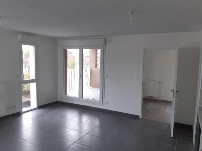 For rent Apartment PESSAC  33