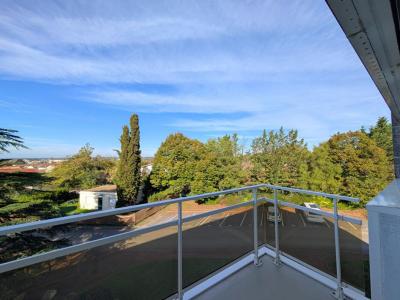 Vente Appartement 4 pièces COGNAC 16100