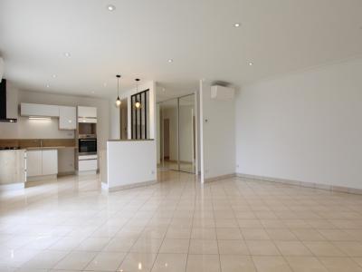 photo For rent Apartment CARQUEFOU 44