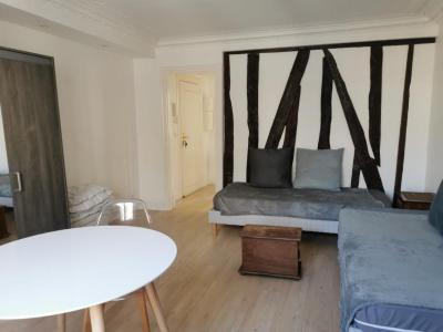 photo For rent Apartment PARIS-9EME-ARRONDISSEMENT 75