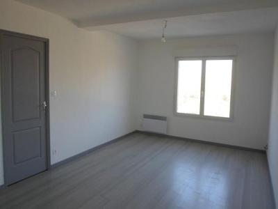 Location Appartement 3 pièces GAILLAN-EN-MEDOC 33340