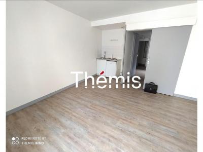 photo For rent Apartment GUINGAMP 22