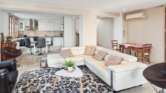 Vente Maison 6 pièces ANGLES 30133