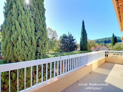 Vente Appartement 4 pièces CASTELLET 83330