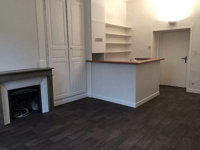 Location Appartement 2 pièces CLERMONT-FERRAND 63000