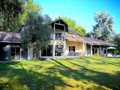 Vente Maison 8 pièces CAPBRETON 40130