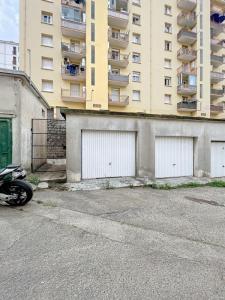 Location Parking AJACCIO 20090