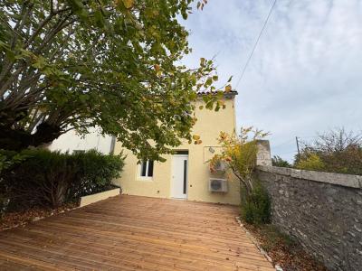 For sale House MAGNAC-SUR-TOUVRE  16