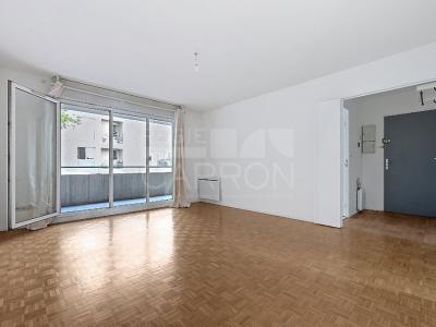For sale Apartment VILLEURBANNE