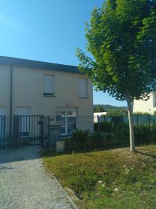 photo For rent House BAR-SUR-AUBE 10