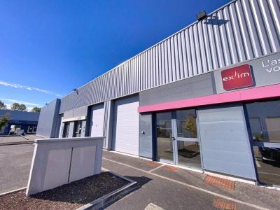 Location Commerce TRESSES  33