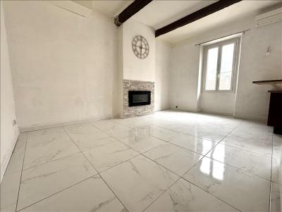 For rent Apartment TOULON  83