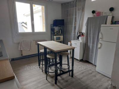 Location Appartement MONTAIGNAC-SAINT-HIPPOLYTE  19