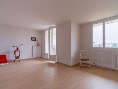 For rent Apartment VILLEFRANCHE-SUR-SAONE