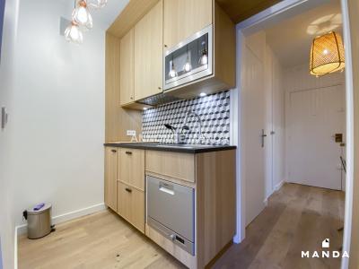 For rent Apartment PARIS-16EME-ARRONDISSEMENT  75