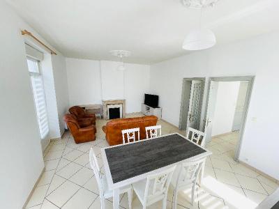 For rent House SAINTE-HELENE  33