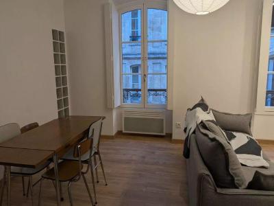 Location Appartement 2 pièces BORDEAUX 33000