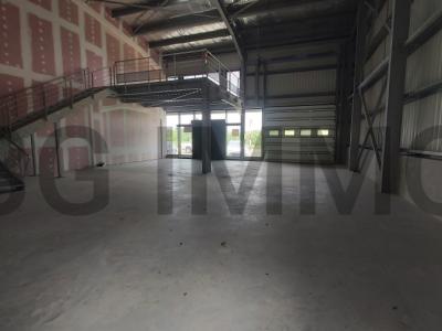 Vente Local commercial ABYMES  971