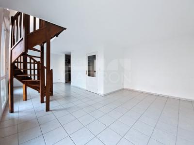 For sale Apartment BRON