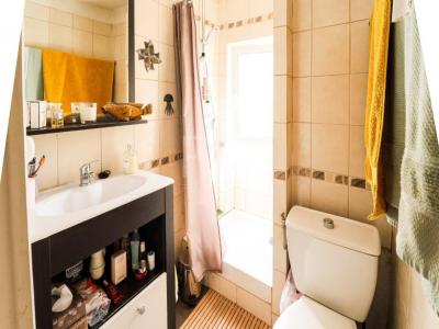 For sale Apartment LYON-7EME-ARRONDISSEMENT 