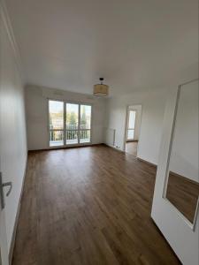 For sale Apartment NOISY-LE-GRAND  93