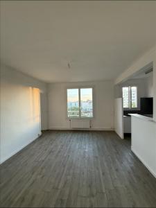 For rent Apartment MARSEILLE-15EME-ARRONDISSEMENT  13
