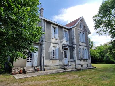 photo For sale House SAINT-SAVIN 33