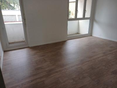 Location Appartement ROMBAS  57