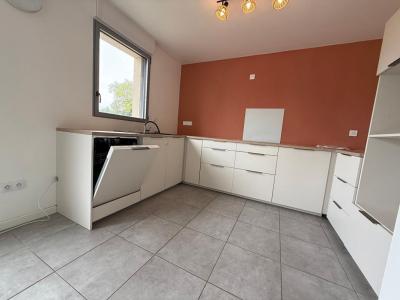 Vente Maison 5 pices SEICHES-SUR-LE-LOIR 49140