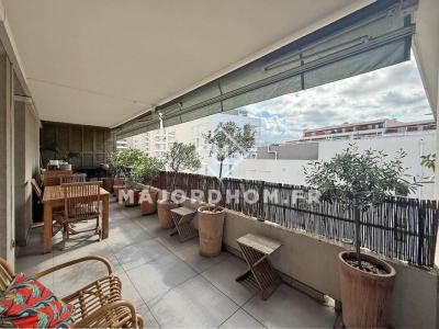 Vente Appartement 4 pièces MARSEILLE-8EME-ARRONDISSEMENT 13008