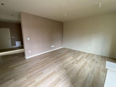 Location Appartement MONTROND-LES-BAINS 